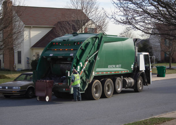 Bakersfield Country Clu, CA Junk Removal Company